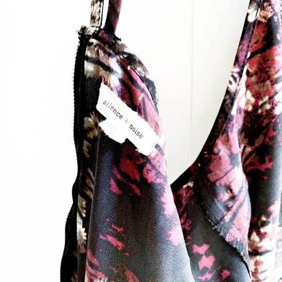 silence + noise / urban outfitters crop top - Picture 5 of 5